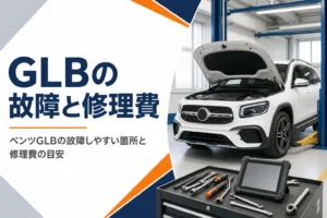 整備工場で点検を待つボンネットを開けたコンパクトSUV